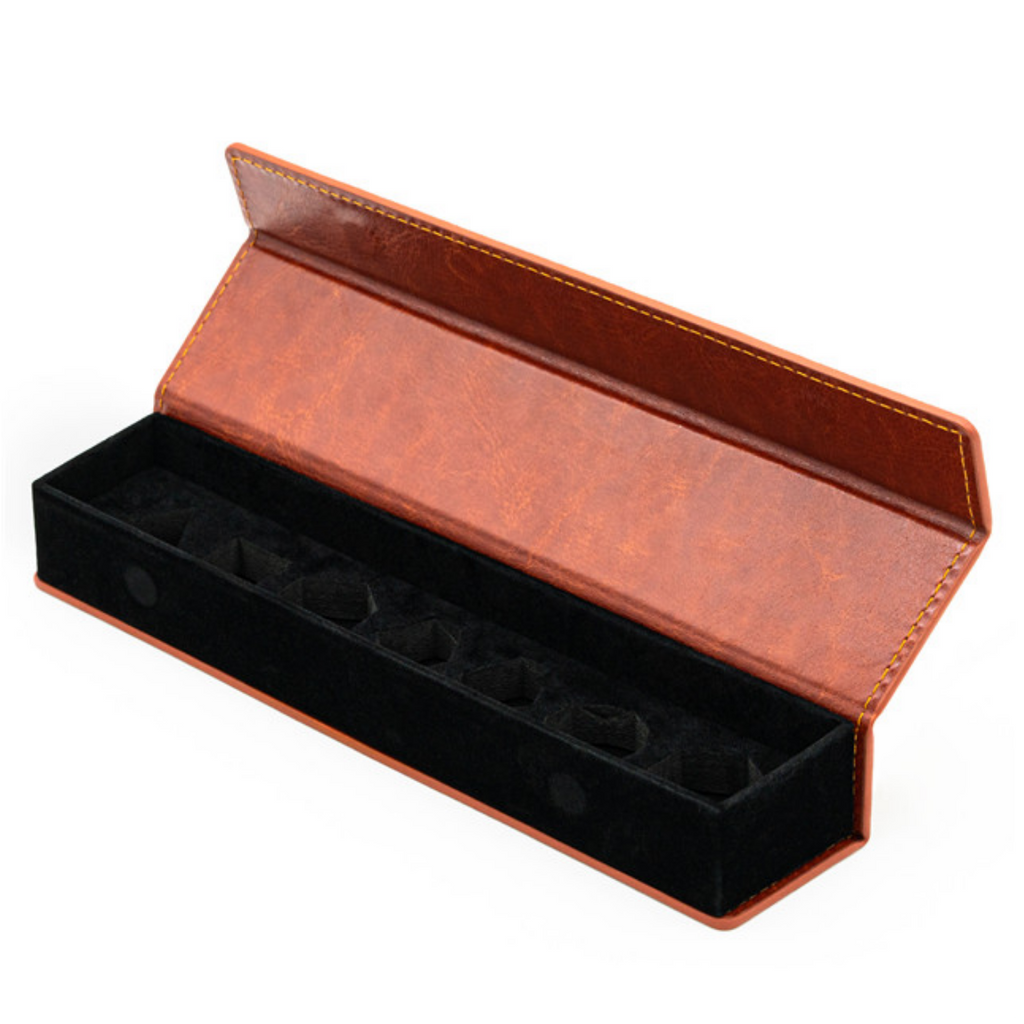 Magnetic Dice Vault: Brown Leatherette